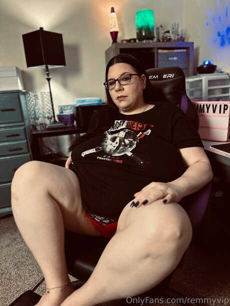 Remmyvip onlyfans strip tease