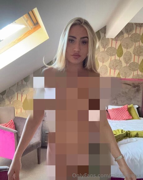 Misslyranyx onlyfans sex