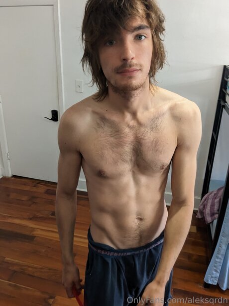 Aleksqrdn nudes onlyfans