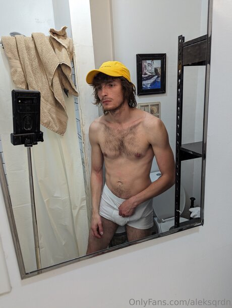 Aleksqrdn onlyfans pics