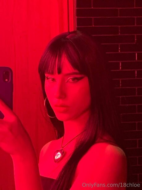 18chloe onlyfans xxx
