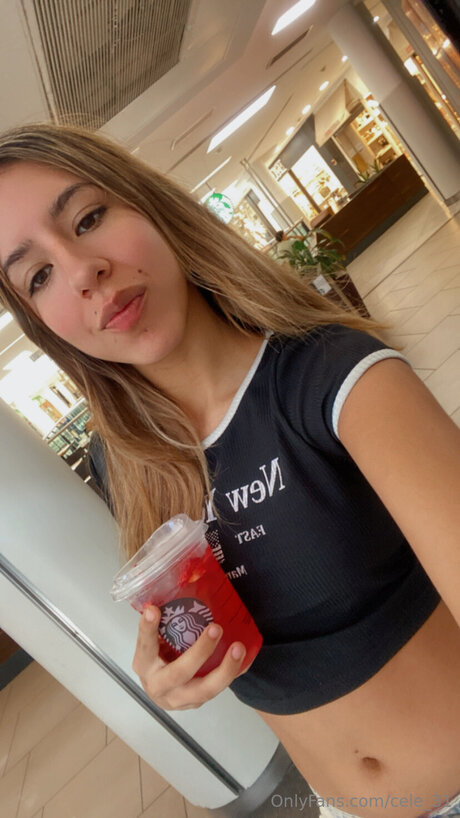 Cele 31 onlyfans topless