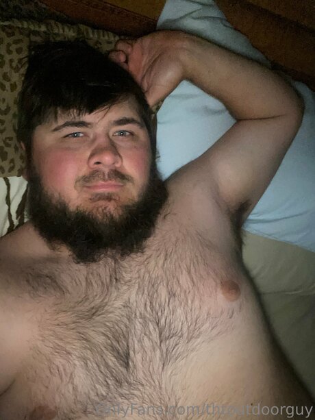 Thtoutdoorguy onlyfans creator