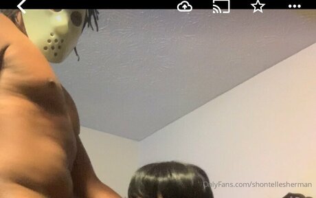 Shontellesherman onlyfans picture