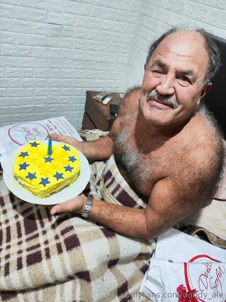 Daddy Ale only fans pic