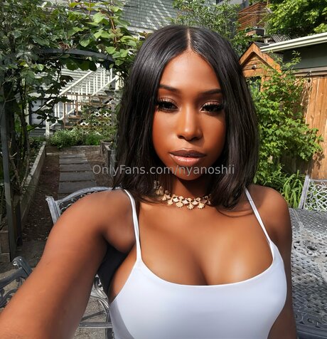 Nyanoshii onlyfans model photos