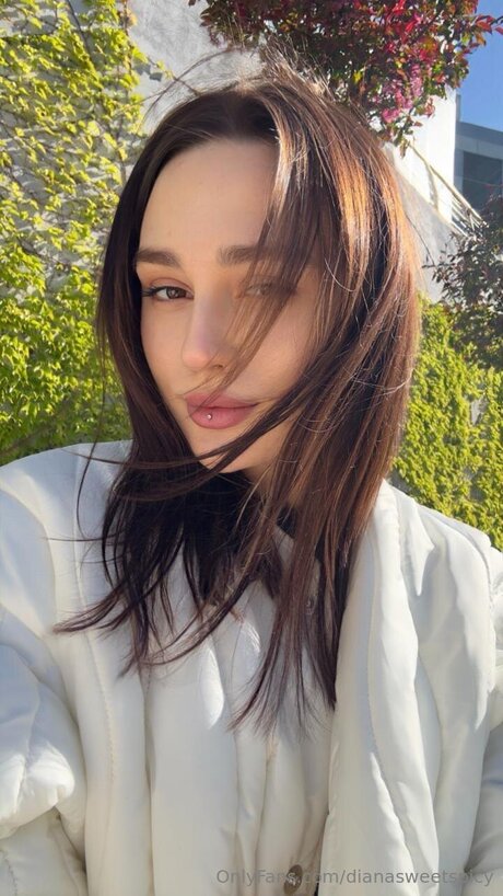 Dianasweetspicy onlyfans model photos