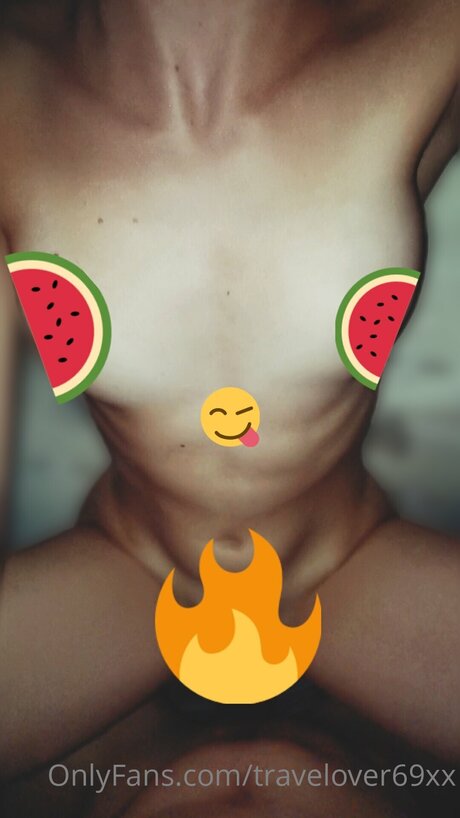 Travelover69xx naked onlyfans pics
