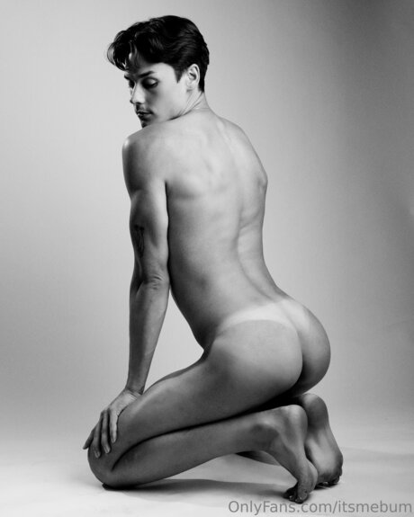 Itsmebum tits onlyfans