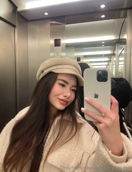 Lovely Lilly Me onlyfans leaks sex