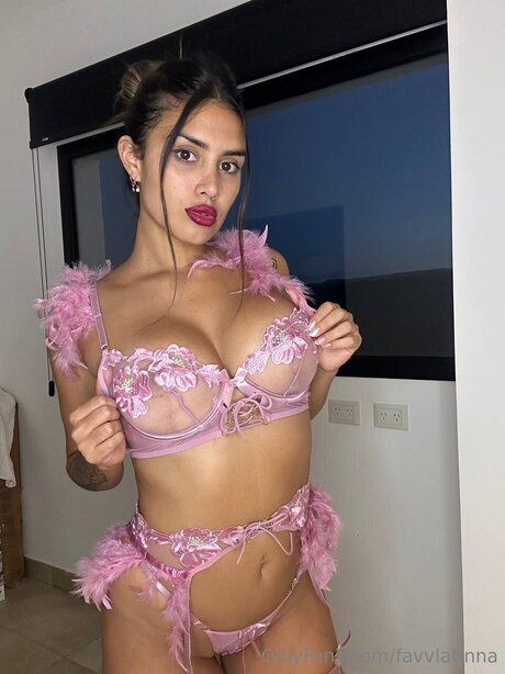 Favvlatinna leak onlyfans nude