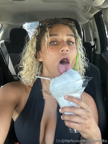 Salahoftv onlyfans ass