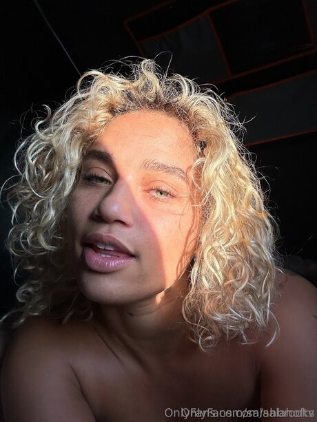 Salahoftv Profile pic