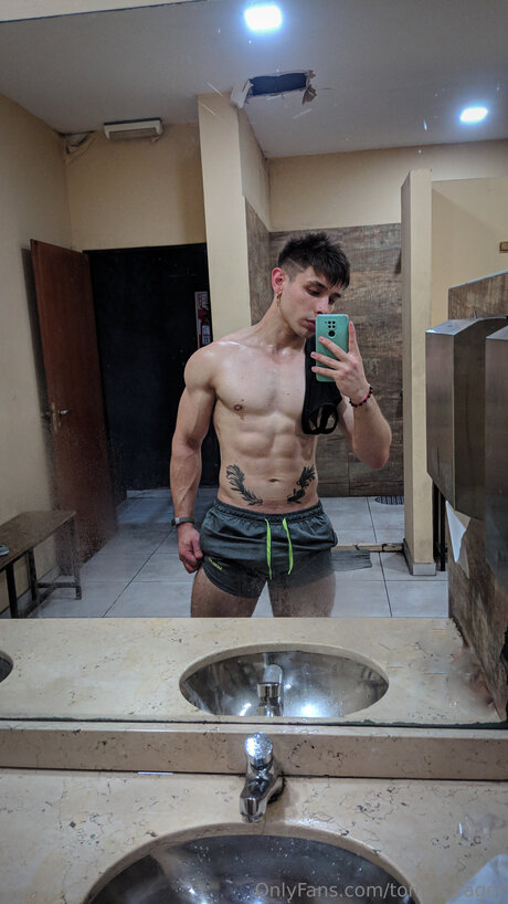 Tomas Rager ass onlyfans