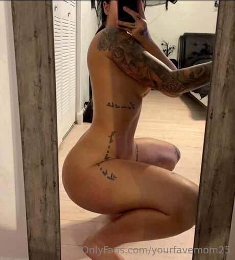 Yourfavemom25 onlyfans leaks