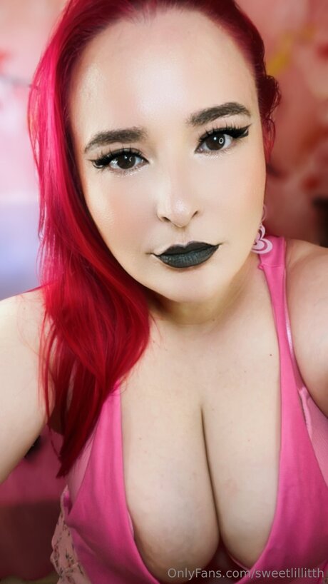 Sweetlillitth onlyfans model photos