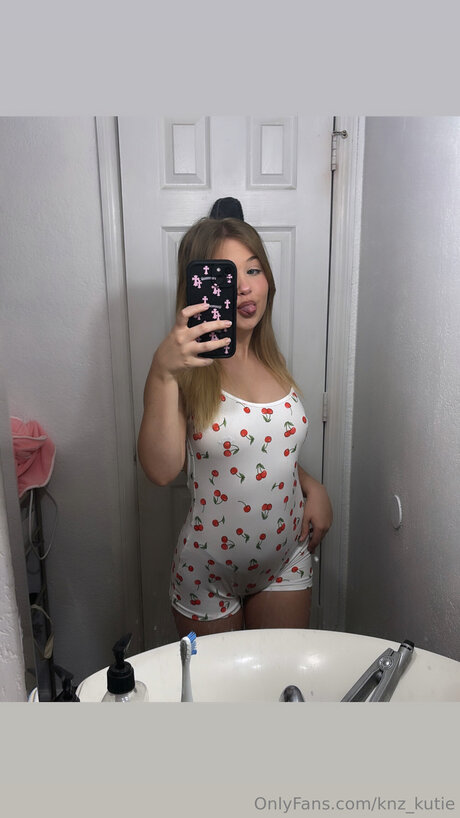 Knz Kutie leaked onlyfans sextape