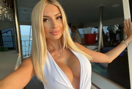 Leakrs__Lea leaked onlyfans pics