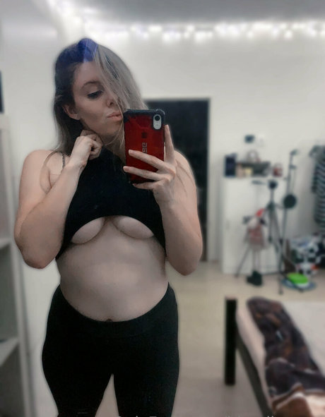 blondieasmr onlyfans lean