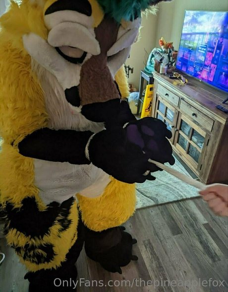 thepineapplefox leaked only fans porn