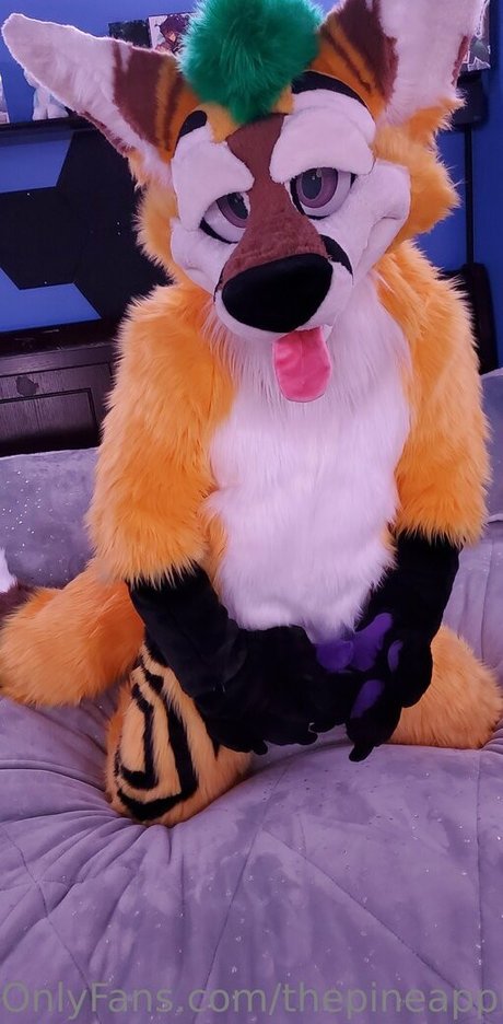 thepineapplefox onlyfans leak nude