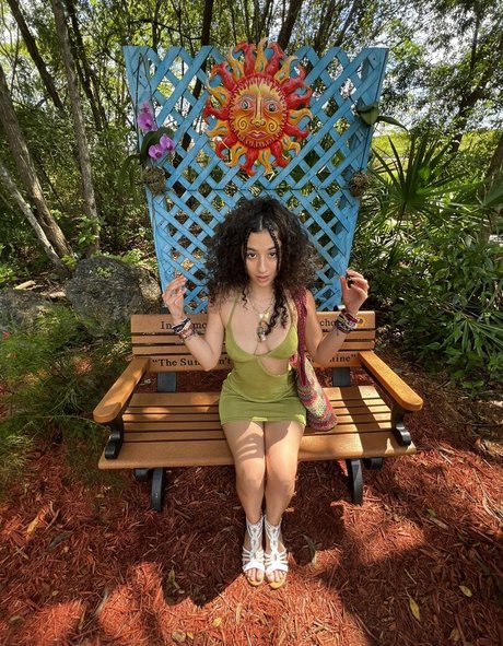 GroovyMya onlyfans nudes