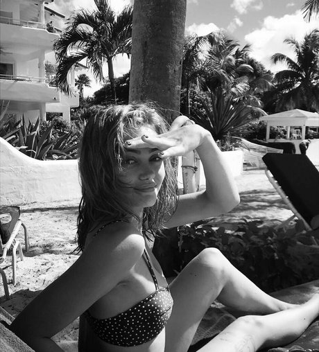 Ella Purnell leaked onlyfans