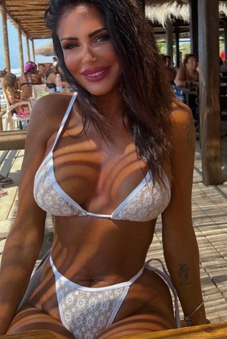 Ginia 900 ass onlyfans