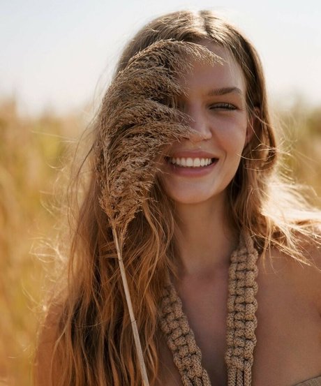 cute shemale onlyfans best selfie