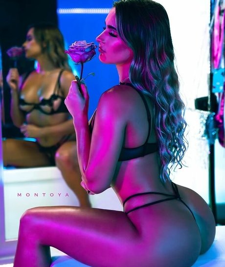 Allure By Ana onlyfans nudes