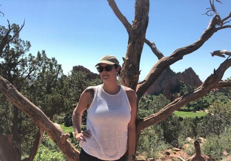 tallnerdywoman nude onlyfans