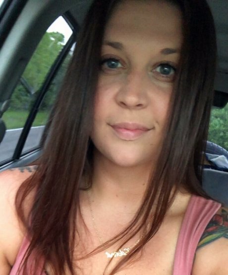 tallnerdywoman onlyfans model images