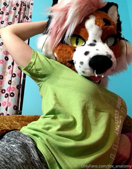 lightskin onlyfans beautiful naked self-portrait