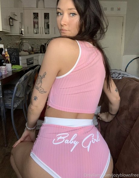 jozyblowsfree naked on onlyfans