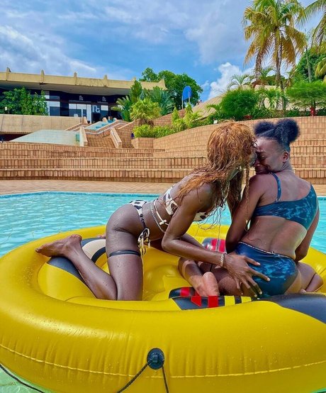 Awa Sanoko onlyfans ass