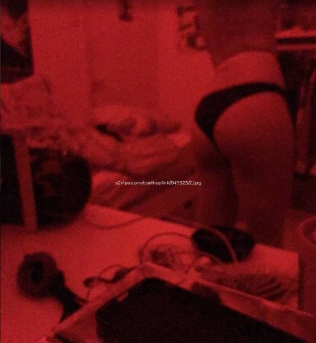 Coelho__pink onlyfans naked