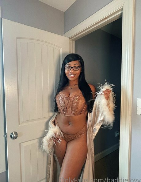 baddiejoyy free onlyfans