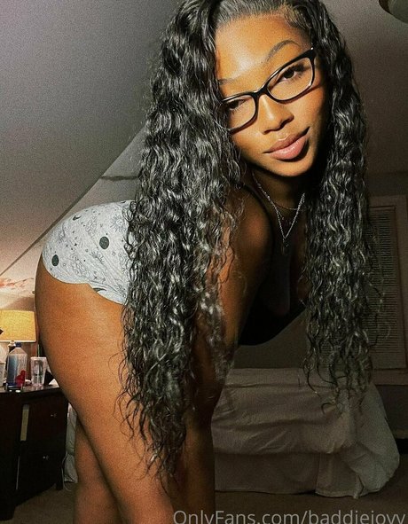 baddiejoyy onlyfans leaks