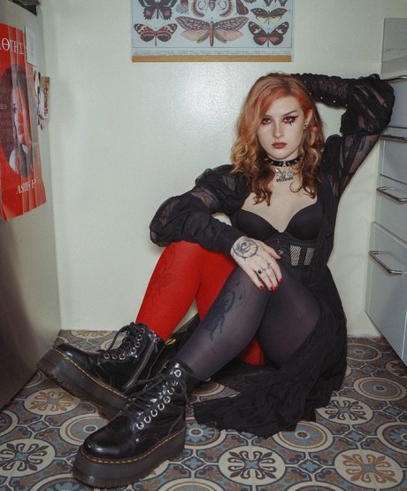 Mothica onlyfans porn