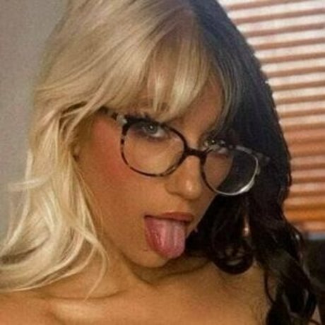 the girl you want nude onlyfans