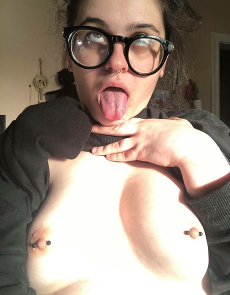 Periodpriestess onlyfans nude