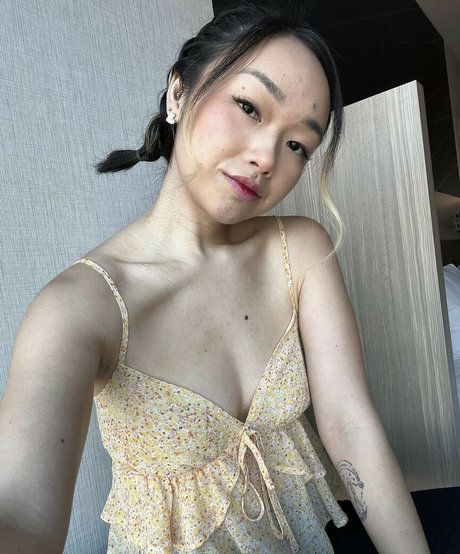 vatinakong onlyfans nude tits