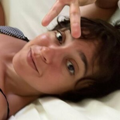 Valentina Bandeira fans only