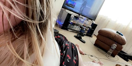 marlijordynx onlyfans desnuda