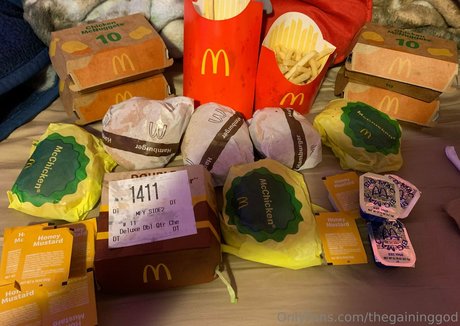 thegaininggod nude only fans