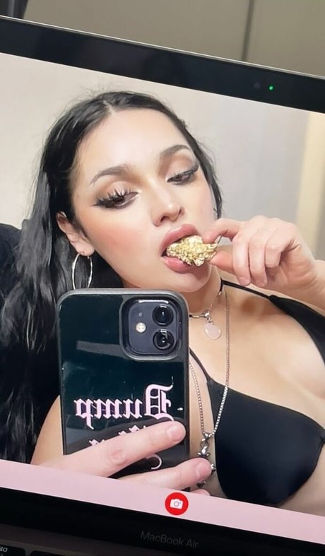 beautiful face onlyfans beautiful slide