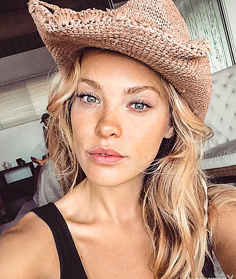 Kristy Garett onlyfans model