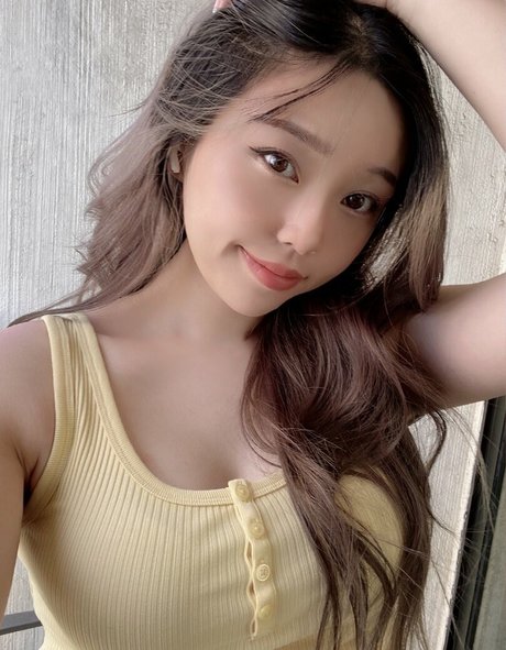 Canahry onlyfans explicit content