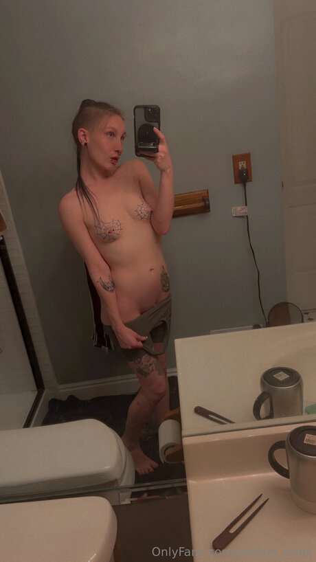 Leather Punk feet onlyfans