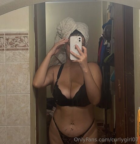 Curlygirl07 onlyfans leak sex